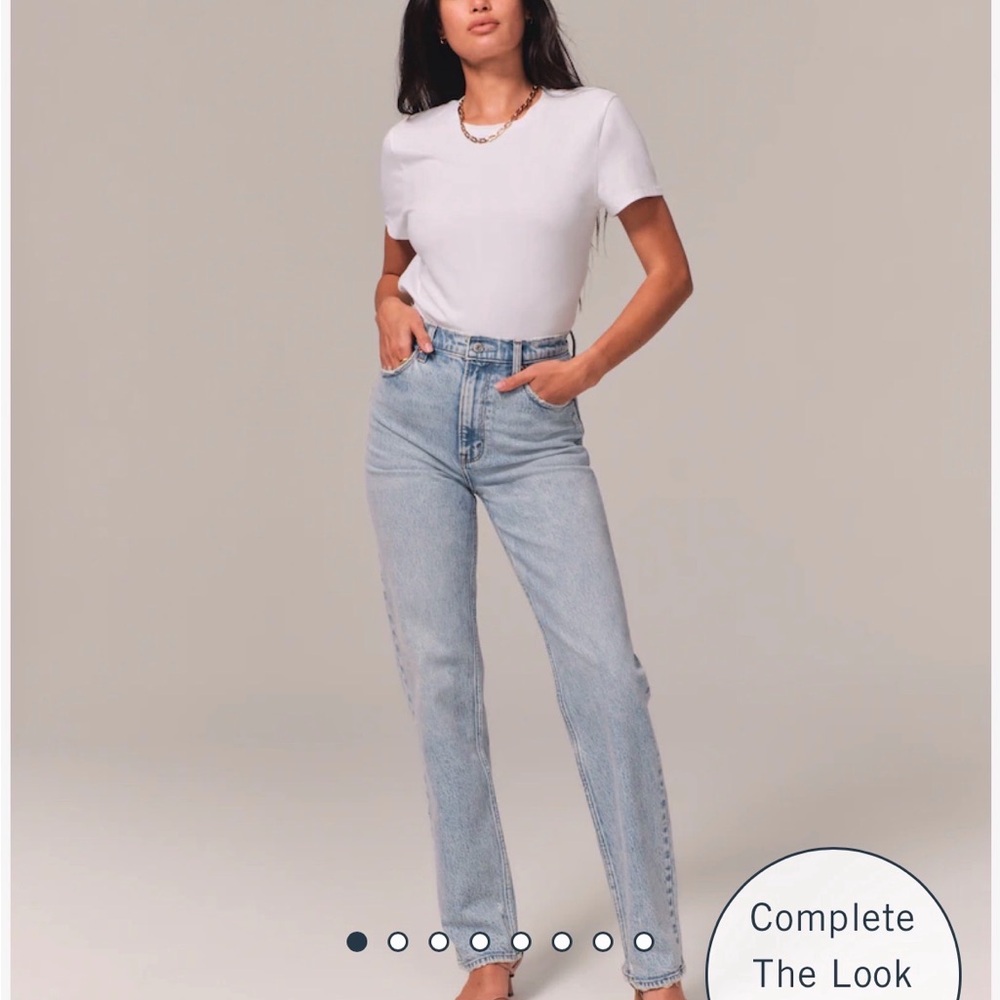 Abercrombie Ultra High Rise 90s Straight Leg Jeans